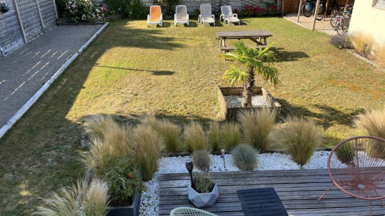 Jardin Chambres d'hôtes la Rose des vents